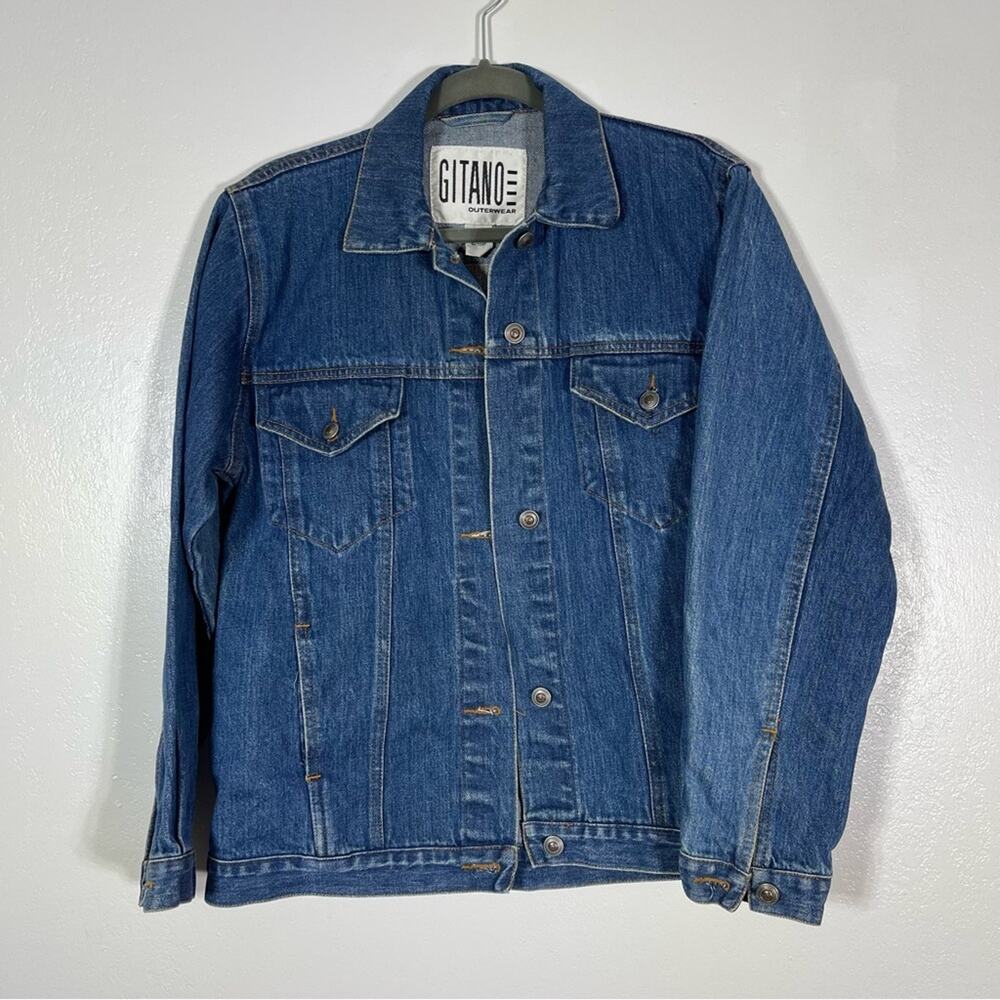Gitano, Vintage Denim Jacket. Size Medium. In like new condition!